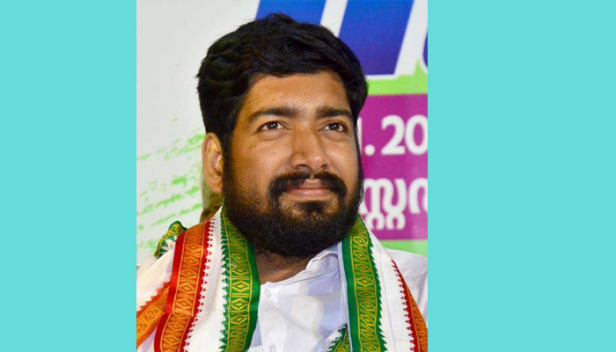 കോവിഡ് ബാധിച്ച കെഎസ്യു സംസ്ഥാന പ്രസിഡന്റ് കെ.എം അഭിജിത്ത് പരിശോധനയ്ക്ക് നൽകിയത് വ്യാജ മേൽവിലാസം; അഭിജിത്തിന്റെ കോവിഡ് തിരിച്ചറിഞ്ഞത് തെറ്റായ മേൽവിലാസക്കാരന് വേണ്ടി പൊലീസ് നടത്തിയ തിരച്ചിലിനൊടുവിൽ