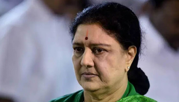 ശശികലയെ വീണ്ടും പാർട്ടിയുമായി ഒന്നിപ്പിക്കാൻ ബിജെപി; തിരിച്ചു വരവിൽ എതിർപ്പില്ലാതെ എടപ്പാടി