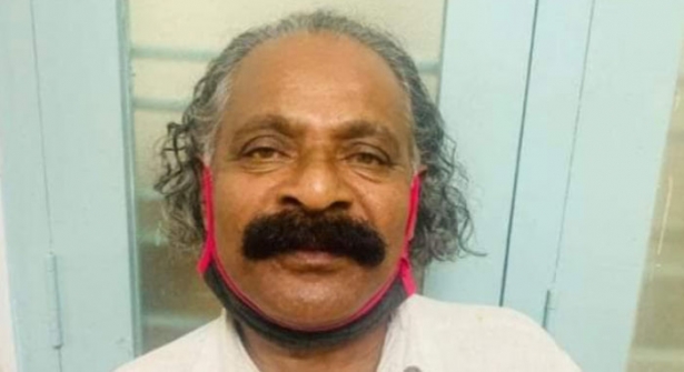 നടുവേദനയ്ക്ക് ചികിൽസ തേടി എത്തി; മർമ്മ ചികിത്സ കേന്ദ്രത്തിൽ ഉഴിച്ചിലിനിടെ പതിനേഴുകാരിയെ പീഡിപ്പിക്കാൻ ശ്രമിച്ചു; പരാതിയിൽ ഉഴിച്ചിൽ കേന്ദ്രത്തിന്റെ അറുപതുകാരനായ ഉടമ അറസ്റ്റിൽ; പിടിയിലായത് മാനന്തവാടി നഗരത്തിൽ ബസ്റ്റാന്റിനോട് ചേർന്ന് ഉഴിച്ചിൽ നടത്തുന്ന നാരോംവീട്ടിൽ ബഷീർ കുരിക്കൾ