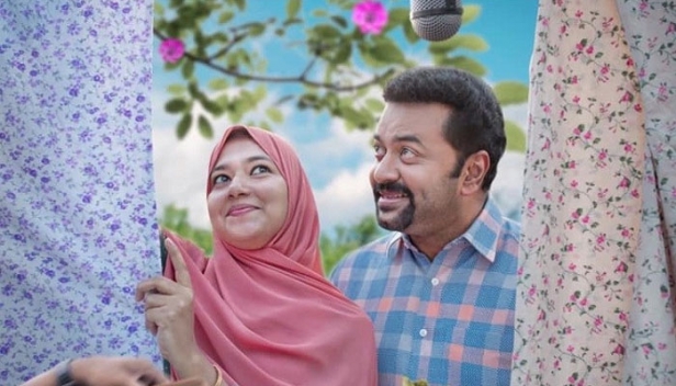 സിംഹവാലൻ മേനോനെ പോലെ കരിങ്കുരങ്ങ് തങ്ങളെന്ന പേരിൽ പടം എടുക്കാൻ കഴിയുമോ; 'രാമനോ തോർത്തില്ല ലക്ഷ്മണനോ മുണ്ടില്ല' എന്നതുപോലെ ഖുർആൻ ആയത്തുകൾ ട്രോളാൻ കഴിയുമോ? അഴകിയ രാവണനിലെ കരയോഗം നേതാവിനെ പോലെ സമസ്ത ജമാഅത്തെ മുജാഹിദ് നേതാക്കന്മാരെ ട്രോളാൻ കഴിയുമോ; 'ഒരു ഹലാൽ ലൗ സ്റ്റോറിയുടെ' പശ്ചാത്തലത്തിൽ വൈറലായ ഒരു കുറിപ്പ് ഇങ്ങനെ