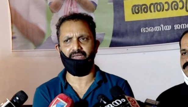 സ്വർണക്കള്ളക്കടത്തിലെ ഗൂഢാലോചനയിൽ ഒന്നാമൻ മുഖ്യമന്ത്രി; പിണറായി വിജയൻ രാജിവെക്കണമെന്ന് ബിജെപി സംസ്ഥാന അധ്യക്ഷൻ കെ സുരേന്ദ്രൻ