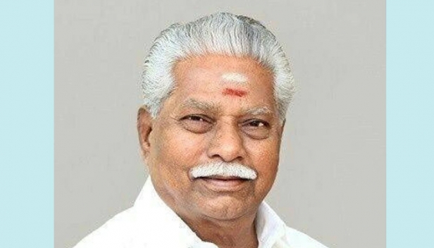 ശ്വാസംമുട്ടലിനെത്തുടർന്ന് ആശുപത്രിയിൽ പ്രവേശിപ്പിച്ചത് ഒക്ടോബർ 13-ന്; ദിവസങ്ങൾ നീണ്ട ചികിത്സ ഫലം കാണാതെ വന്നതോടെ ശനിയാഴ്ച രാത്രിയോടെ മരണം: കോവിഡ് ബാധിച്ച് മരിച്ച തമിഴ്നാട് കൃഷിമന്ത്രിക്ക് ആദരാഞ്ജലികൾ അർപ്പിച്ച് രാഷ്ട്രീയ നേതാക്കൾ