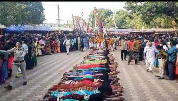 നിലത്ത് നിരന്നു കിടക്കുന്ന സ്ത്രീകളുടെ പുറത്തുകൂടി പൂജാരിമാർ നടക്കുന്നത് മന്ത്രോച്ചാരണങ്ങളോടെ; കുട്ടികളില്ലാത്ത സ്ത്രീകൾക്ക് ഈ ചടങ്ങിൽ പങ്കെടുത്തതിനുശേഷം കുട്ടികൾ ഉണ്ടായിട്ടുണ്ടെന്ന് ക്ഷേക്രം ട്രസ്റ്റ് സെക്രട്ടറിയുടെ സാക്ഷ്യവും; സന്താന സൗഭാഗ്യത്തിനായുള്ള വിചിത്ര ആചാരത്തിന്റെ വീഡിയോ കാണാം