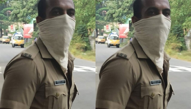 ഞാൻ കഷ്ടപ്പെട്ട് ജോലിക്ക് കയറി ഈ ശരീരം ഇങ്ങനെ വെച്ചിരിക്കുന്നത് നാല് പേരെ കാണിക്കാനാണ്; വേണമെങ്കിൽ തുണിയില്ലാതെ ഞാൻ ഡ്യൂട്ടി ചെയ്യും നീ ചെയ്യാനുള്ളത് ചെയ്യടാ എന്നും വെല്ലുവിളി; മുഖ്യമന്ത്രിയുടെ പൊലീസ് മെഡൽ നേടിയ ഉദ്യോഗസ്ഥന്റെ പെരുമാറ്റത്തെ കുറിച്ച് യുവാവിന്റെ ഫേസ്ബുക്ക് കുറിപ്പ്