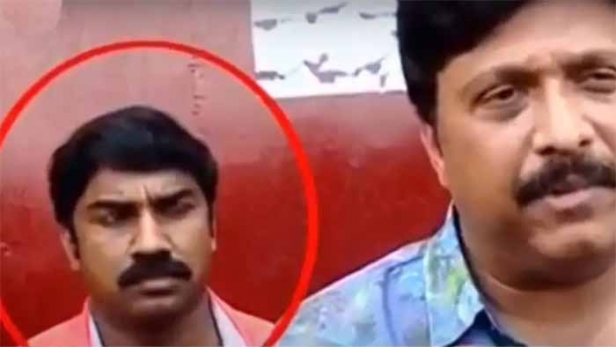 ദിലീപിന് അനുകൂലമായി മൊഴി നൽകിയില്ലെങ്കിൽ മാപ്പുസാക്ഷിയെ ഇല്ലാതാക്കുമെന്ന് ഭീഷണി; കെ ബി ഗണേശ് കുമാർ എംഎൽഎയുടെ ഓഫീസ് സെക്രട്ടറി പ്രദീപ്കുമാറിന്റെ ജാമ്യാപേക്ഷയിൽ ചൊവ്വാഴ്ച വിധി പറയും; സാക്ഷികളെ സ്വാധീനിക്കാൻ സാധ്യതയുള്ളതിനാൽ ജാമ്യം അനുവദിക്കരുതെന്ന് പ്രോസിക്യൂഷൻ