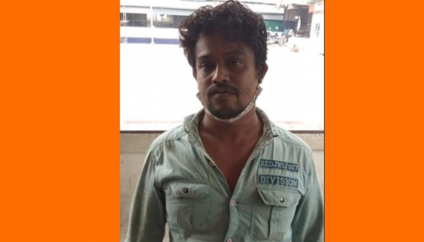 ആറായിരം രൂപയും എടിഎം കാർഡും മോഷ്ടിച്ചു; പ്രതി മണിക്കൂറുകൾക്കകം പിടിയിലായത് തമിഴ്നാട്ടിലേക്ക് കടക്കാൻ ശ്രമിക്കുന്നതിനിടെ