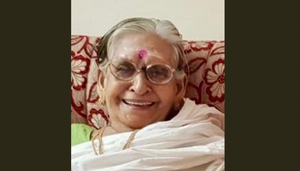 കവിയും മുഖ്യമന്ത്രിയുടെ മാധ്യമ ഉപദേഷ്ടാവുമായ പ്രഭാ വർമയുടെ അമ്മ പങ്കജാക്ഷി തമ്പുരാട്ടി അന്തരിച്ചു; സംസ്കാരം ഞായറാഴ്ച