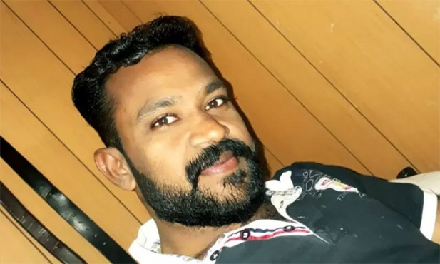 പത്തനംതിട്ട സ്വദേശി ഒമാനിൽ തൂങ്ങി മരിച്ചു; കോന്നി സ്വദേശി പ്രശാന്ത് തമ്പി ആത്മഹത്യ ചെയ്തത് മരിക്കാൻ പോകുന്നു എന്ന് ഫേസ്ബുക്കിൽ പോസ്റ്റിട്ട ശേഷം ജെസിബി കൈ ഉയർത്തി തൂങ്ങി