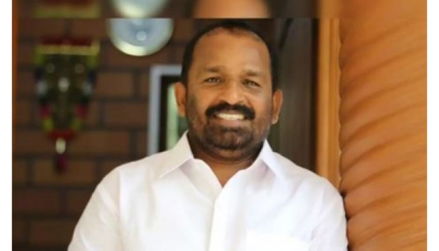 മന്ത്രി മേഴ്സിക്കുട്ടിയമ്മയെ നുണ പരിശോധനയ്ക്ക് വിധേയയാക്കണം; കള്ളത്തരം പറയുന്നത് തുടർന്നാൽ മത്സ്യത്തൊഴിലാളികൾ പിരിവെടുത്ത് ഇത് നടത്തേണ്ടി വരുമെന്നും ടി.എൻ.പ്രതാപൻ എംപി