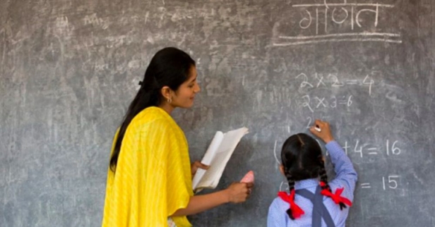 എയ്ഡഡ് സ്കുൾ അദ്ധ്യാപക ശമ്പളം: വ്യക്തത വരുത്തി പുതിയ ഉത്തരവ് പുറത്ത്; നിയമന തീയതി ഏതായിരുന്നാലും ശമ്പളം ഫെബ്രുവരി ആറിന് ശേഷം; പുതിയ ഉത്തരവ് അദ്ധ്യാപകർക്ക് അംഗീകാരം നൽകുന്നതുമായി ബന്ധപ്പെട്ട്