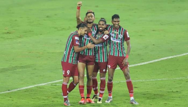 പ്ലേ ഓഫ് വരെ തകർപ്പൻ കളി കളിച്ചിട്ടും നോർത്ത് ഈസ്റ്റ് യൂണൈറ്റഡ് രണ്ടാംസെമിയുടെ രണ്ടാം പാദത്തിലും വീണു; ഒന്നിനെതിരെ രണ്ടുഗോളുകൾക്ക് എടികെ മോഹൻ ബഗാന് ജയം; ശനിയാഴ്ച ഫറ്റോർഡ സ്റ്റേഡിയത്തിൽ എടികെ -മുംബൈ സിറ്റി ഫൈനൽ