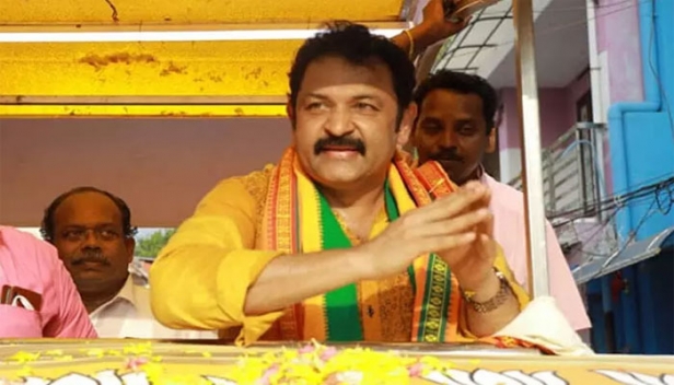 സൈബർ കമ്മികളെ തനിക്ക് കലിയാണെന്ന് നടൻ കൃഷ്ണകുമാർ; തന്റെയും തന്റെ മക്കളുടെയും തൊഴിൽ ഇല്ലാതാക്കാനാണ് ഇവരുടെ ശ്രമമെന്നും തിരുവനന്തപുരത്തെ എൻ.ഡി.എ സ്ഥാനാർത്ഥി