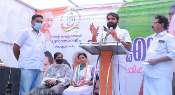 വട്ടിയൂർക്കാവിന് ആവേശമായി ചാണ്ടി ഉമ്മൻ