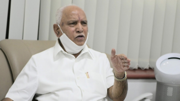 കർണ്ണാകട മുഖ്യമന്ത്രിയെ മാറ്റുമെന്ന വാദം; വിഷയത്തിൽ ആദ്യമായി പ്രതികരിച്ച് മുഖ്യമന്ത്രി യെദ്യൂരപ്പ; കേന്ദ്രനേതൃത്വം പറഞ്ഞാൽ രാജിയെന്ന് യെദ്യൂരപ്പ; മുഖ്യമന്ത്രിയുടെ പ്രതികരണം വിഷയത്തിൽ ചർച്ചകൾ സജീവമാകുന്നതിനിടെ
