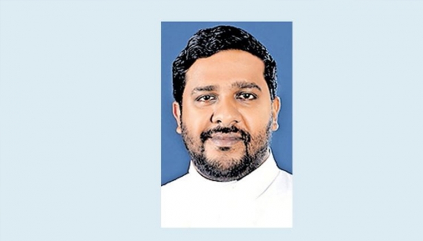 അന്തരിച്ച കാരിസ് ഭവൻ ധ്യാനകേന്ദ്രം അസി. ഡയറക്ടർ ഫാ. അനീഷ് മുണ്ടിയാനിക്കലിന്റെ സംസ്ക്കാരം ഇന്ന് വൈകിട്ട്; മൃതദേഹം ഇന്ന് രാവിലെ കാരിസ് ഭവനിൽ പൊതുദർശനത്തിനു വയ്ക്കും: സംസ്ക്കാര ശുശ്രൂഷയ്ക്ക് വിജയപുരം രൂപതാധ്യക്ഷൻ ഡോ. സെബാസ്റ്റ്യൻ തെക്കെത്തേച്ചേരിൽ മുഖ്യകാർമികനാകും