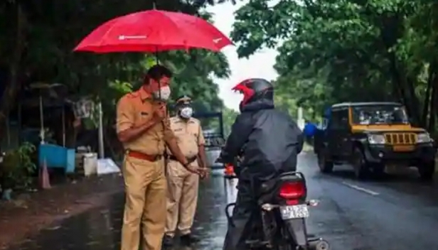 ശനിയും ഞായറും ട്രിപ്പിൾ ലോക്ക്ഡൗണിന് സമാനം; ഹോട്ടലുകളിൽ ഓൺലൈൻ ഡെലിവറി മാത്രം; മാർഗനിർദേശങ്ങൾ പുറത്തിറക്കി സർക്കാർ