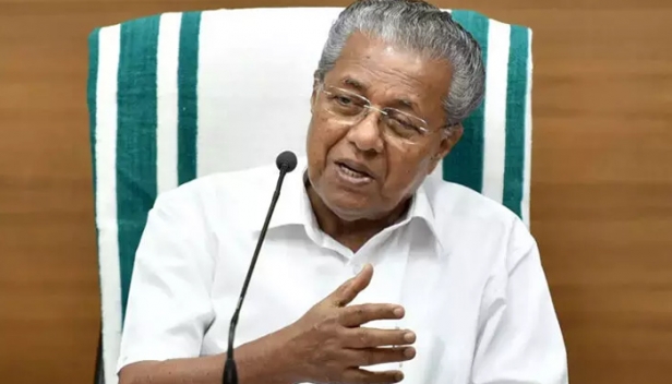 'അതെല്ലാം ചീറ്റിപ്പോയില്ലേ'; മന്ത്രി ശശീന്ദ്രനെതിരായ ആരോപണത്തിൽ പ്രതികരിച്ച് മുഖ്യമന്ത്രി; കരുവന്നൂർ സഹകരണ ബാങ്കിലെ തട്ടിപ്പിൽ തെറ്റു ചെയ്തവരെ സംരക്ഷിക്കില്ല; വൃത്തികേട് കാണിച്ച് പങ്കുപറ്റുന്ന പാർട്ടിയല്ല സിപിഎം; ഏത് സ്ഥാനത്തായാലും നടപടിയുണ്ടാവുമെന്നും പിണറായി വിജയൻ