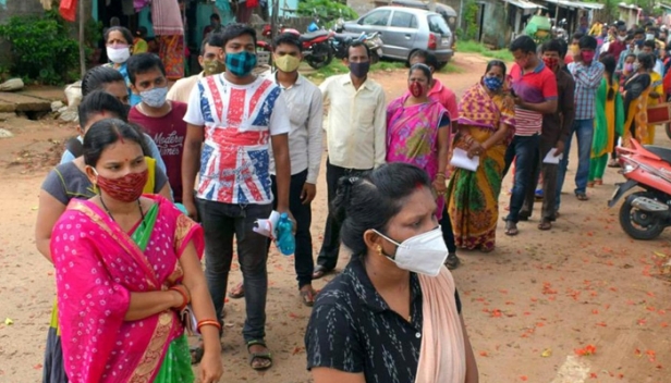അതിഥി തൊഴിലാളികൾക്ക് അടക്കം എല്ലാവർക്കും വാക്സീൻ നൽകിയ ആദ്യ നഗരം; രാജ്യത്തിന് മാതൃകയായി ഭുവനേശ്വർ