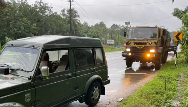 കാഞ്ഞിരപ്പള്ളിയിൽ കരസേന രക്ഷാപ്രവർത്തനത്തിന് ഇറങ്ങി; വ്യോമസേനയും സജ്ജം