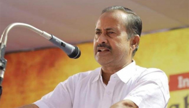 മുസ്ലിങ്ങളെ തകർക്കാൻ എകെജി സെന്ററിൽ പ്രത്യേക സെൽ പ്രവർത്തിക്കുന്നുവെന്ന് പിഎംഎ സലാം; വഖഫ് ബോർഡ് നിയമനങ്ങൾ പിഎസ്സിക്ക് വിട്ടത് കെണി; പിഎസ്സി വഴിയാകുമ്പോൾ മറ്റു മതസ്ഥർക്ക് കൂടി നിയമനം നൽകേണ്ടി വരും; ദേവസ്വംബോർഡ് നിയമനങ്ങൾ പിഎസ്സിക്ക് വിടുമോ എന്നും ലീഗ് ജനറൽ സെക്രട്ടറിയുടെ ചോദ്യം