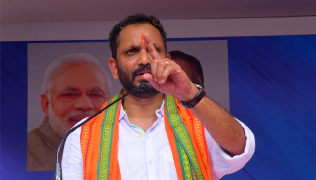പോപ്പുലർ ഫ്രണ്ടിന് പൊലീസ് പരവതാനി വിരിക്കുന്നു; പാലക്കാട് നിന്നും വന്ന ആംബുലൻസിനെ കുറിച്ച് അന്വേഷിക്കണം; രൺജിത്തിന്റെ കൊലപാതകത്തിൽ പിഎഫ്ഐ-എസ്ഡിപിഐ സംസ്ഥാന നേതാക്കൾക്ക് പങ്കുണ്ട് എന്നും കെ.സുരേന്ദ്രൻ