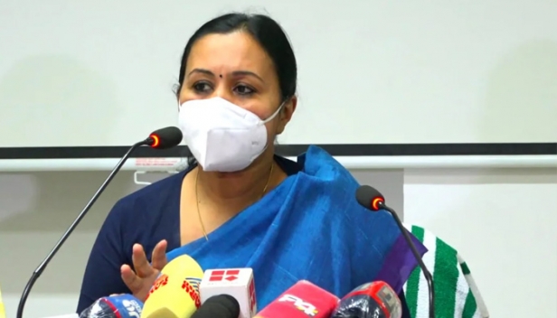 കേരളത്തിൽ കോവിഡ് ആയിരത്തിൽ താഴെ; ഒന്നര വർഷത്തിനിടയിലെ ഏറ്റവും ആശ്വാസ ദിനം; മാസ്ക് മാറ്റാറായിട്ടില്ല; കുറച്ച് നാൾ കൂടി ജാഗ്രത തുടരണമെന്ന് മന്ത്രി വീണ ജോർജ്