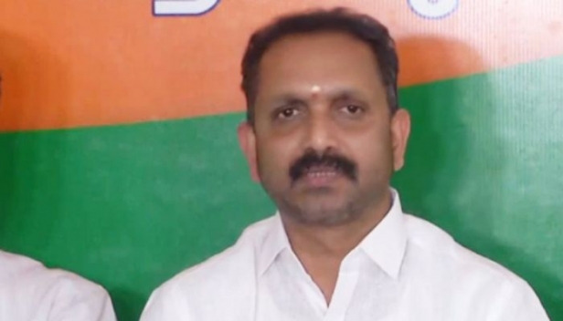 പോപ്പുലർ ഫ്രണ്ട് മതഭീകരവാദ സംഘടന; കൂടെ കൂട്ടാൻ സിപിഎം ശ്രമം; ഭാവിയിൽ വലിയ പ്രശ്നങ്ങൾ സൃഷ്ടിക്കും; കേരളത്തെ പണ്ടത്തെ കശ്മീരാക്കാൻ ശ്രമമെന്ന് കെ സുരേന്ദ്രൻ
