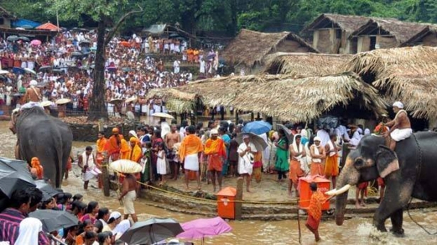 കൊട്ടിയൂർ വൈശാഖ മഹോത്സവം; ഇളനീർവെപ്പ് ഇന്ന് രാത്രി; നാളെ ഇളനീരാട്ടവും അഷ്ടമി ആരാധനയും