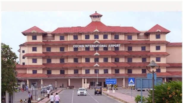 നെടുമ്പാശ്ശേരിയിൽ വൻ മയക്കുമരുന്ന് വേട്ട; ഇരുപത് കോടിയുടെ ഹെറോയിനുമായി വിദേശി പിടിയിൽ
