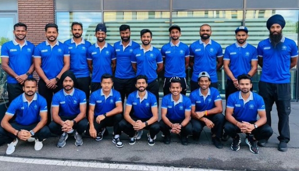 കോമൺവെൽത്ത് ഗെയിംസിനുള്ള ഇന്ത്യൻ ഹോക്കി ടീമിനെ പ്രഖ്യാപിച്ചു; മൻപ്രീത് സിങ് നായകൻ; ഗോൾവല കാക്കാൻ മലയാളി താരം പി.ആർ. ശ്രീജേഷ്; ഇന്ത്യയുടെ ആദ്യ മത്സരംജൂലൈ 31ന് ഘാനയ്ക്കെതിരെ