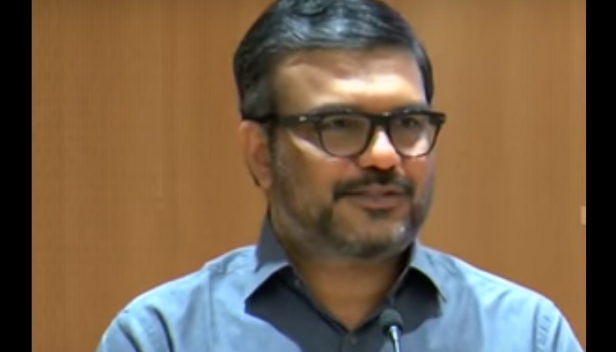 60,000 കോടി മാത്രം വാർഷിക വിറ്റുവരവുള്ള എംപി; തിരഞ്ഞെടുപ്പിൽ ചെലവായത് 30 കോടി; പാർലമെന്റിൽ ഐപിഎൽ എംപിമാരും ബിപിഎൽ എംപിമാരും ഉണ്ട്; ആദ്യമായി ലോക്സഭയിൽ എത്തിയപ്പോൾ ശതകോടീശ്വരന്മാരെ കണ്ട് അന്ധാളിച്ചെന്ന് സ്പീക്കർ എം ബി രാജേഷ്