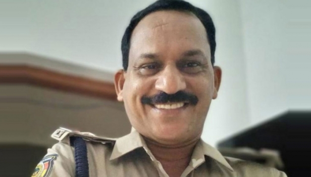 സ്പെഷൽ ബ്രാഞ്ച് എഎസ്ഐയെ തൂങ്ങിമരിച്ച നിലയിൽ കണ്ടെത്തി; ആത്മഹത്യയ്ക്ക് പിന്നിൽ കുടുംബ പ്രശ്നങ്ങളെന്ന് റിപ്പോർട്ട്