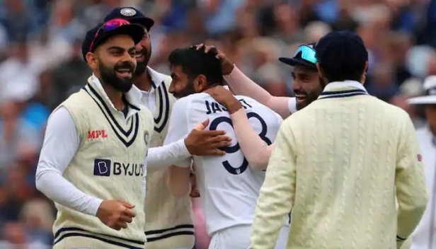 ആദ്യം ബാറ്റിങ് വെടിക്കെട്ട്; ഇംഗ്ലണ്ടിന്റെ മുൻനിരയെ എറിഞ്ഞ് വീഴ്ത്തി; ഇപ്പോൾ ഫീൽഡിലും മിന്നിത്തെളിഞ്ഞ് ജസ്പ്രീത് ബുമ്ര; ബെൻ സ്റ്റോക്സിനെ പുറത്താക്കി പറക്കും ക്യാച്ച്; തിരിച്ചടിച്ച് ബെയ്ർസ്റ്റോ