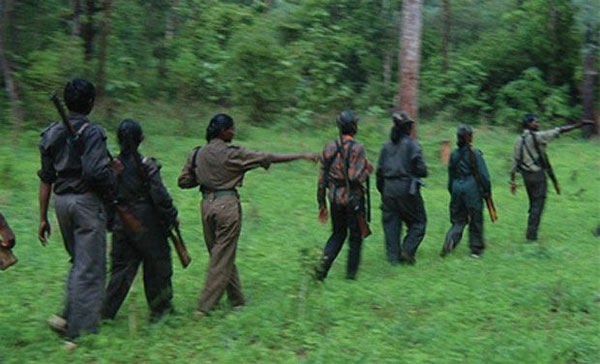 അട്ടപ്പാടിയിൽ മാവോയിസ്റ്റുകൾ സ്ഥിരം സന്ദർശകർ? ഏറ്റുമുട്ടലിൽ 5 മാവോവാദികൾക്കെതിരെ കേസ്; രണ്ട് മലയാളികളും സ്ത്രീയും സംഘത്തിലെന്ന് പൊലീസ്