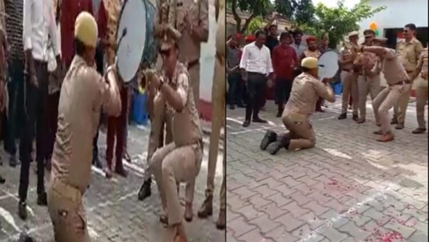 യൂണിഫോമിൽ നാഗനൃത്തം ; ഉദ്യോഗസ്ഥരെ സ്ഥലം മാറ്റി; നടപടി വീഡിയോ വൈറലായതിന് പിന്നാലെ