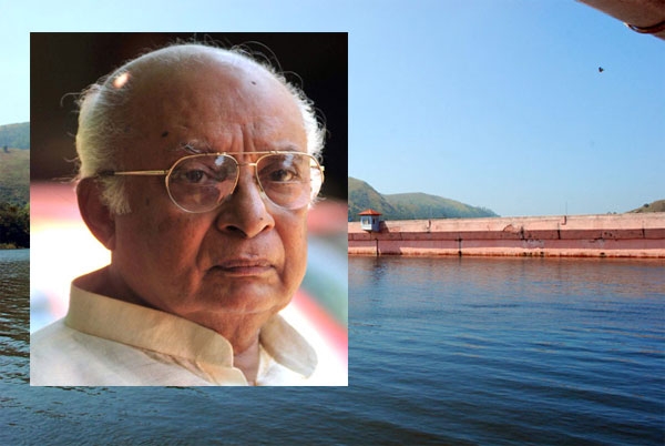 മുല്ലപ്പെരിയാറിൽ ഭൂകമ്പം ഉണ്ടായാൽ പോലും ഡാം തകരില്ല; ജനങ്ങളോട് നുണ പറയാതെ സർക്കാർ സത്യം പറയണം; ജലസേചന ആവശ്യത്തിനായി കൊടുക്കുന്ന വെള്ളം ഉപയോഗിച്ച് ഉണ്ടാക്കുന്ന വൈദ്യുതിക്ക് പണം വാങ്ങാൻ ആണ് സർക്കാർ മുൻകൈ എടുക്കേണ്ടത്; തമിഴ്നാടിന്റെ ഏജന്റ് എന്ന് പേരു കിട്ടിയിട്ടും നിലപാട് മാറ്റാത്തതിന്റെ കാരണം വിശദീകരിച്ച് ജസ്റ്റീസ് കെടി തോമസ്