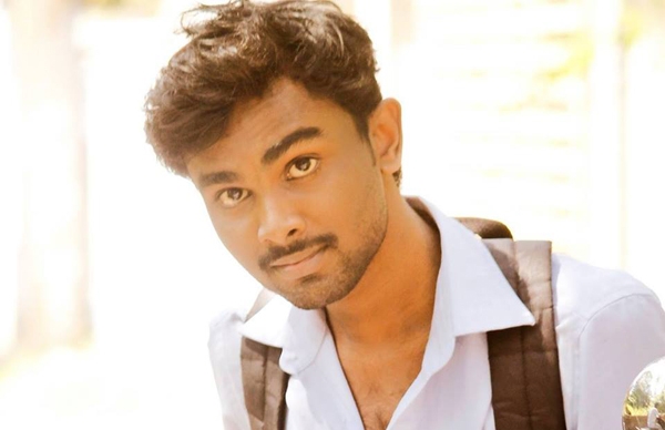 ഫേസ്ബുക്കിലെ പേജ് ഹാക്ക് ചെയ്യാൻ വേണ്ടതു വെറും പത്തു സെക്കൻഡ്; പിഴവു കണ്ടെത്തിയ കൊല്ലത്തെ ബിടെക് വിദ്യാർത്ഥിക്ക് സുക്കർബർഗിന്റെ ഉപഹാരമായി 11 ലക്ഷം രൂപ
