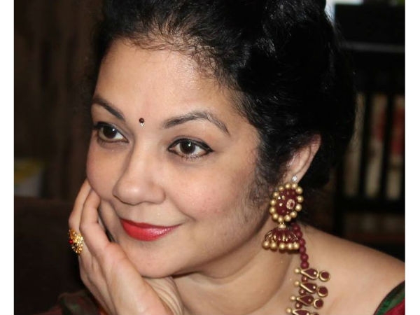 താൻ രണ്ട് വട്ടം കുടുംബത്തിന് വേണ്ടി സിനിമ ഉപേക്ഷിച്ച ആൾ; അങ്ങനെയുള്ള ഞാൻ ഈ പ്രായത്തിൽ സിനിമയ്ക്ക് വേണ്ടി കുടുംബത്തെ ഉപേക്ഷിക്കുമോ? സോഷ്യൽ മീഡിയയ്ക്കെതിരെ വിമർശനവുമായി ശാന്തികൃഷ്ണ