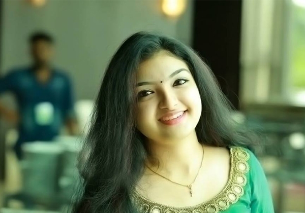 കറുത്ത പക്ഷികളിൽ ബാലതാരമായെത്തിയ മാളവിക നായർ ഇനി നായിക; ചിത്രത്തിന്റെ കഥയാണ് എന്നെ ആകർഷിച്ചത്; പഠനത്തോടൊപ്പം സിനിമയും കൊണ്ടു പോകണം; ബാലതാരത്തിൽ നിന്നും നായികാ നിരയിലേക്ക് എത്തുമ്പോൾ മാളവിക നായർക്ക് പറയാനുള്ളത്