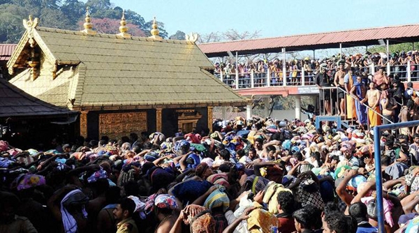 ശനിദോഷ പരിഹാരത്തിന് ശനീശ്വരരൂപിയായ അയ്യപ്പനെ ദർശിക്കാൻ വൻ തിരക്ക്; പതിവുപോലെ ഇന്നലെയും ഭഗവാനെ തെഴുത് മലയിറങ്ങിയത് ഭക്തസഹസ്രങ്ങൾ