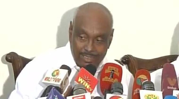 ജയലളിതയെ അപായപ്പെടുത്താൻ തള്ളിവീഴ്ത്തിയെന്ന ആരോപണം ആവർത്തിച്ച് പാണ്ഡ്യൻ; ജയ എത്തിയ ശേഷം അപ്പോളോയിലെ 27 സിസിടിവി ക്യാമറകൾ നീക്കിയതിലും ദുരൂഹത; അമ്മ ഡിസംബർ നാലിന് മരിച്ചെന്നും വെളിപ്പെടുത്തൽ