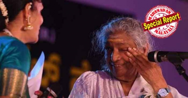 പുരുഷാരത്തിന്റെ സ്നേഹത്തിൽ കണ്ണൂനീർ തുടച്ച് ഭാവഗായിക; തുടരാൻ അഭ്യർത്ഥിച്ച് രാജകുടുംബം വരെ എത്തി; തെന്നിന്ത്യയുടെ വാനമ്പാടി സംഗീതത്തിന് വിട നൽകിയത് സംഗീത സാന്ദ്രമാക്കി; എന്തെങ്കിലും കേട്ടാൽ വാളെടുക്കുന്ന സോഷ്യൽ മീഡിയ വിടവാങ്ങൽ ചടങ്ങിനെ മരണമാക്കി മാറ്റി നാണം കെട്ടു